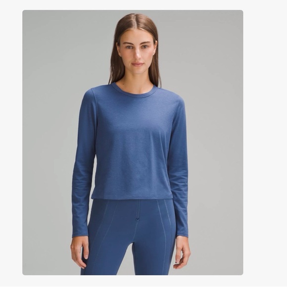 lululemon athletica Tops - Lululemon Athletica Classic Fit Women’s 6